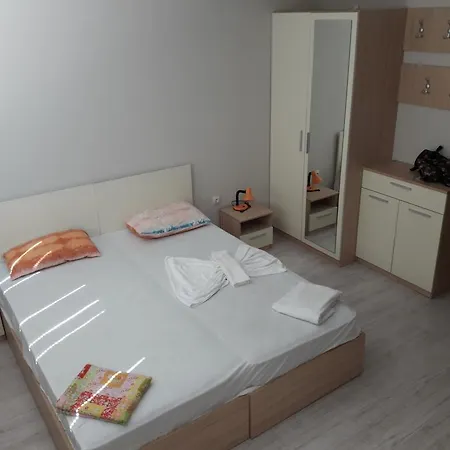 Apartament Stella Udacha & *